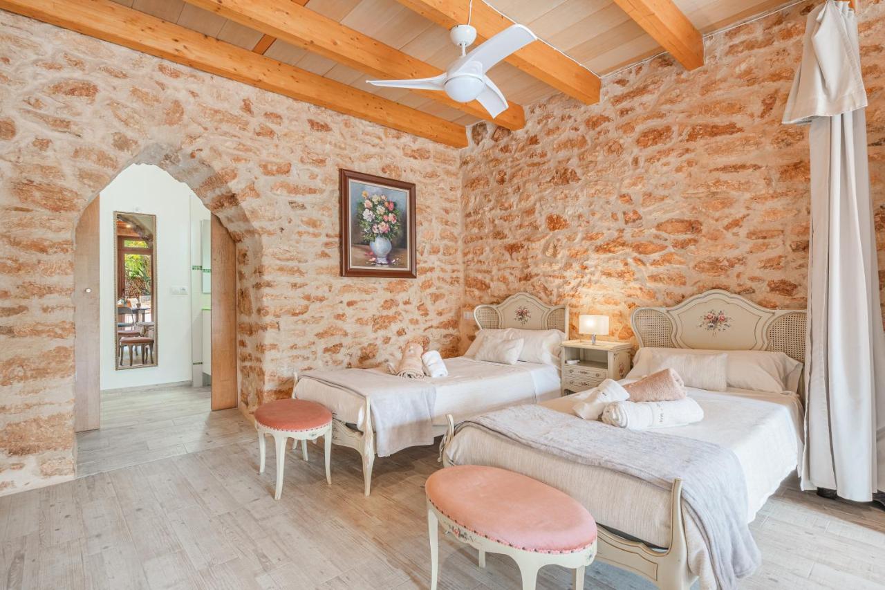 Garraseca Villa *